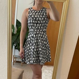 Derek Heart Geometric Pattern Dress